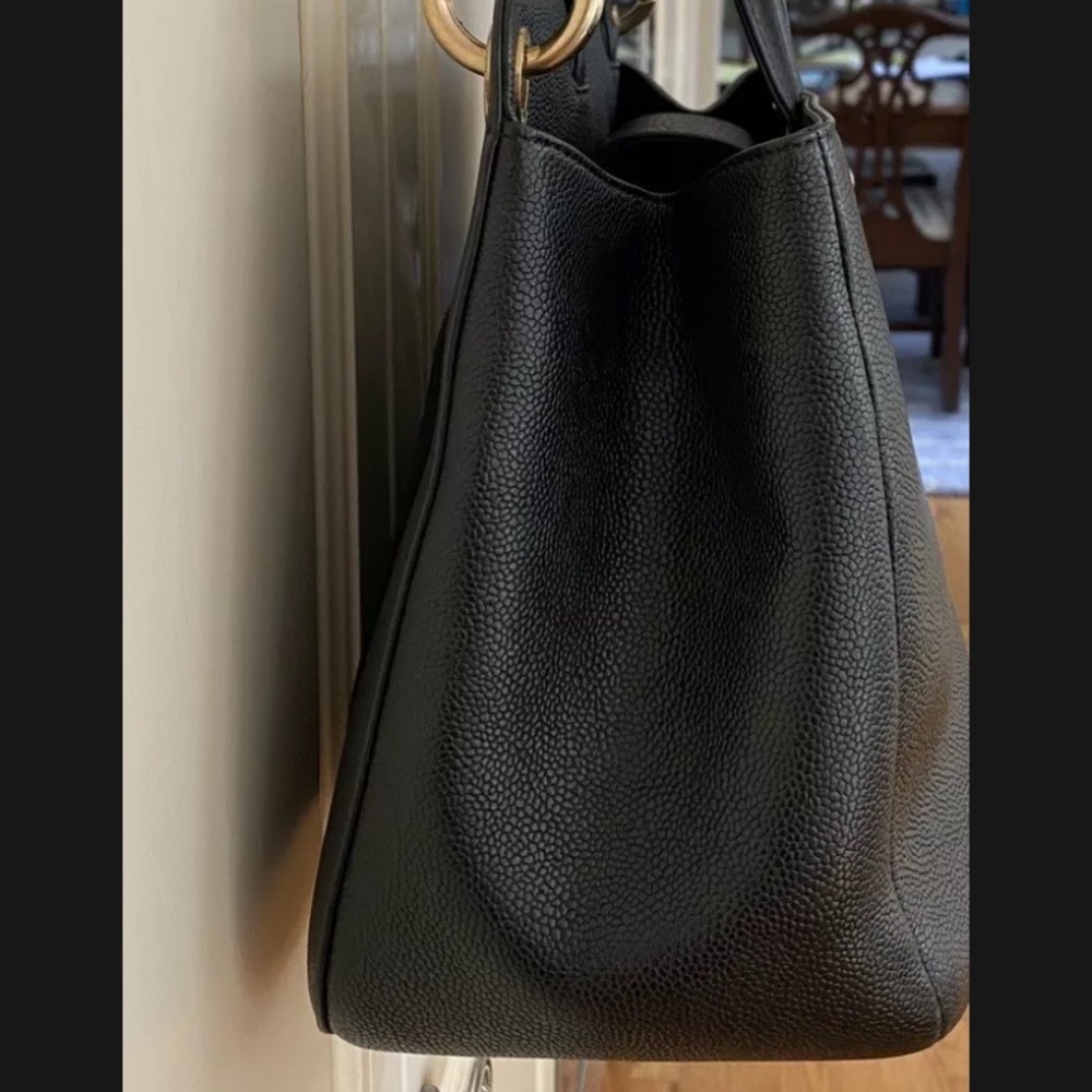Chanel Large Shopping Tote 2017 collection - Picture 5 of 7